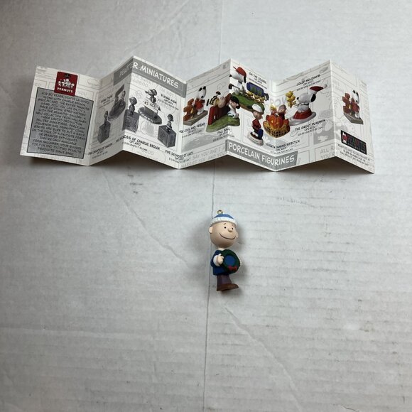 Charlie Brown Ornament Hallmark Keepsake christmas - Picture 9 of 9